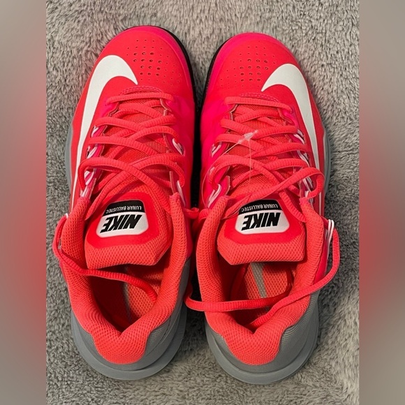 NWT NIKE Lunar Ballistic Hyper Punch White Silver Woman’s 7 Athletic Shoes - Picture 5 of 12